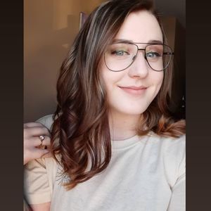 Meet your Posher, Ariana